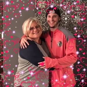 Meet your Posher, Adrienne